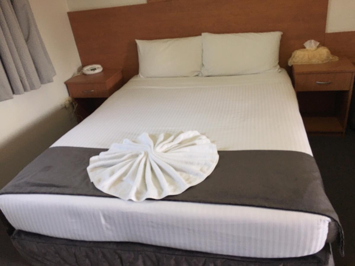 Bridge View Motel Gorokan Ngoại thất bức ảnh